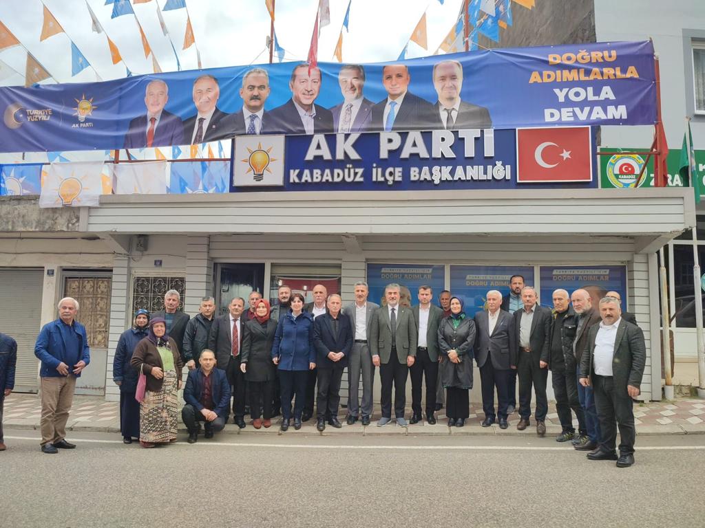 KABADÜZ’DEN PERŞEMBE’YE HAMARAT RÜZGARI ESTİ