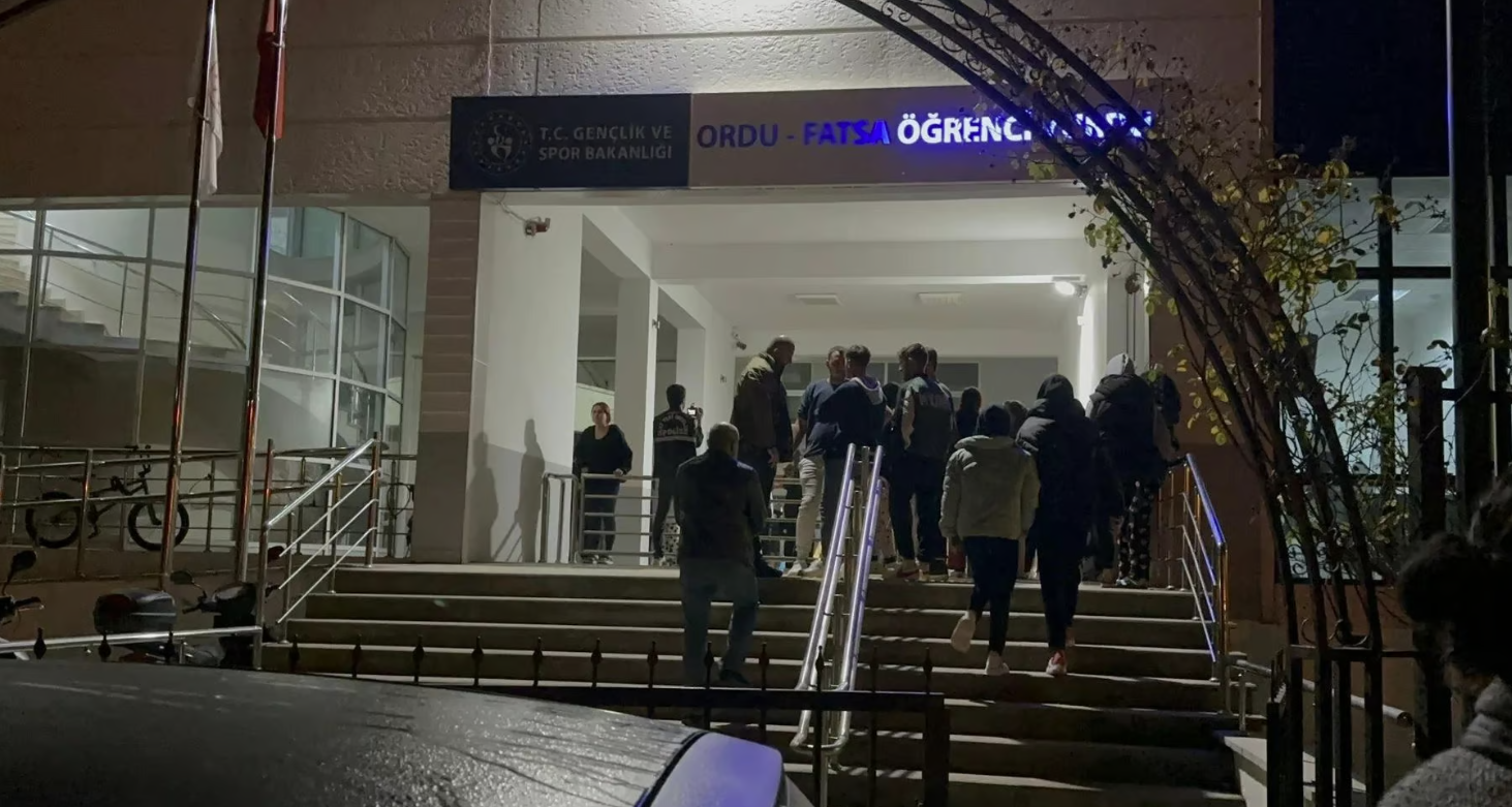 FACİADAN SON ANDA KURTULDULAR