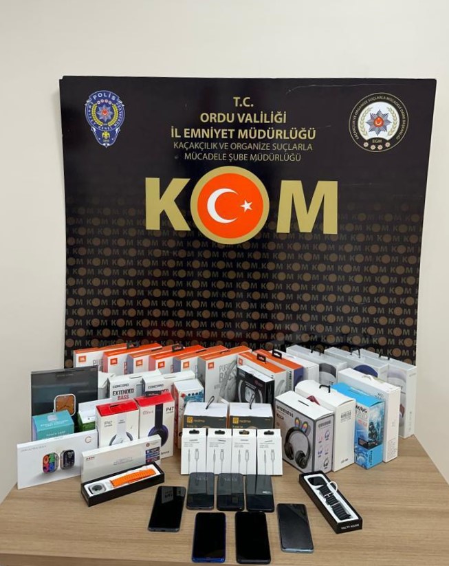 ALTINORDU’DA KAÇAKÇILIK OPERASYONU! 5 İŞ YERİNE BASKIN YAPILDI!