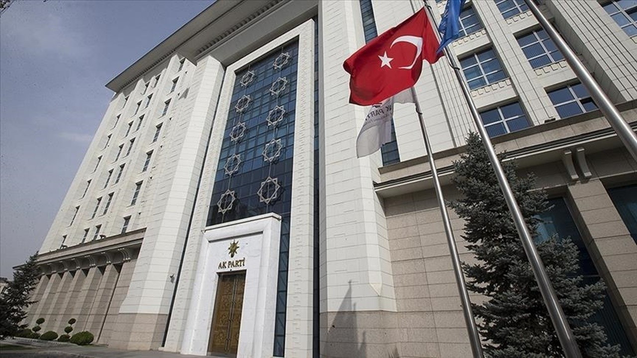 AK PARTİ’NİN ADAYLARI PAZAR GÜNÜ BELLİ OLUYOR