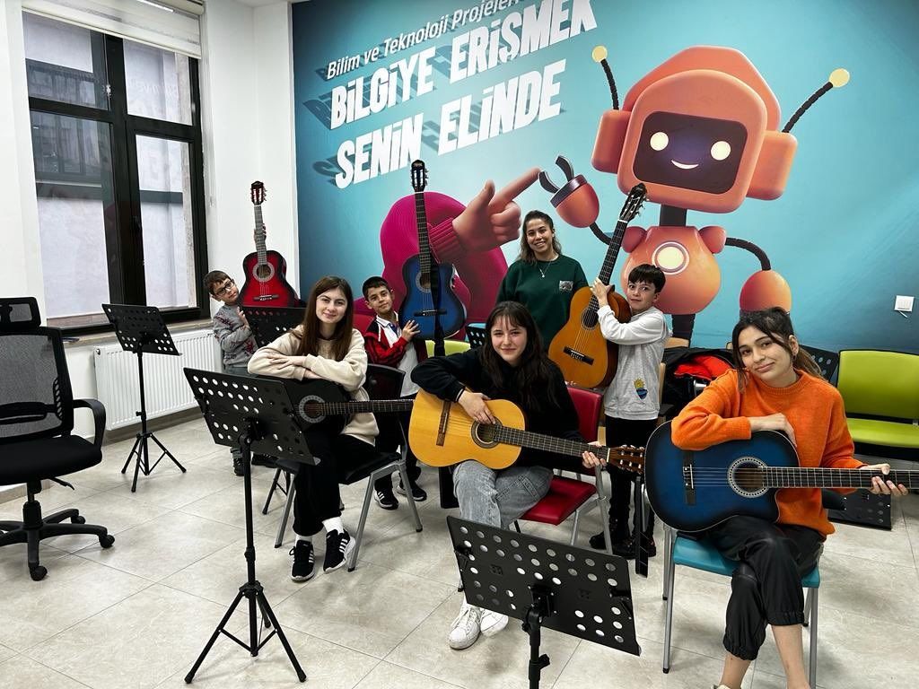 BÜYÜKŞEHİR SPORCULARINDAN YENİ BAŞARILAR GELDİ