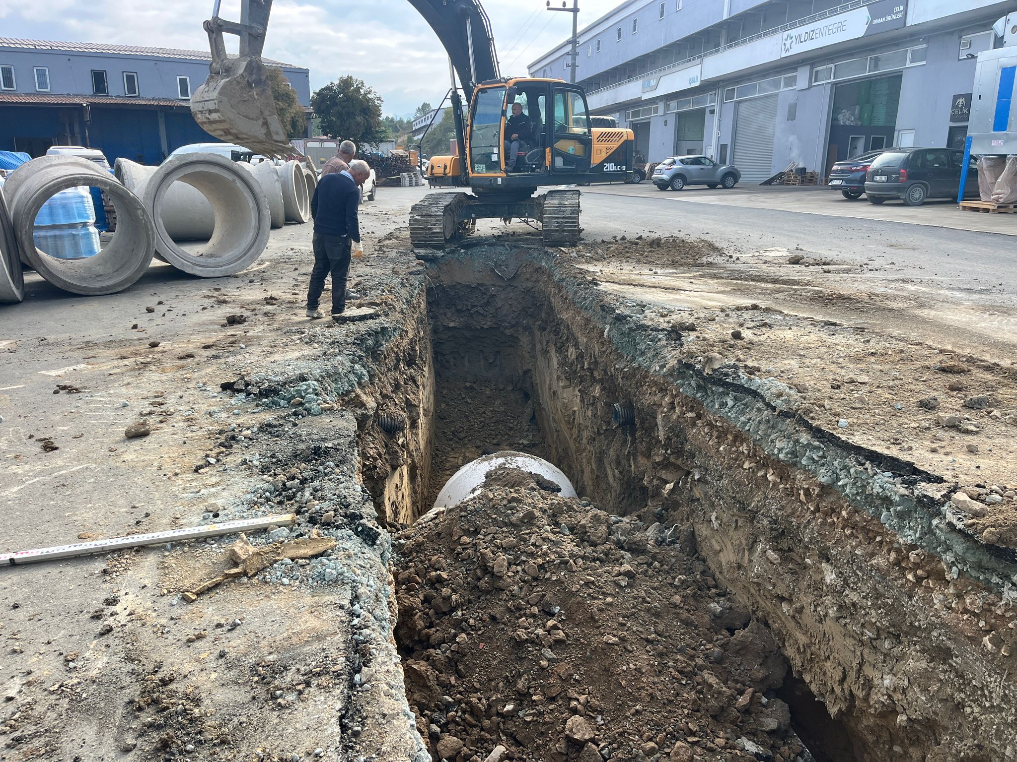 SEBZE HALİNDE ALTYAPI ÇALIŞMALARI TAMAMLANIYOR