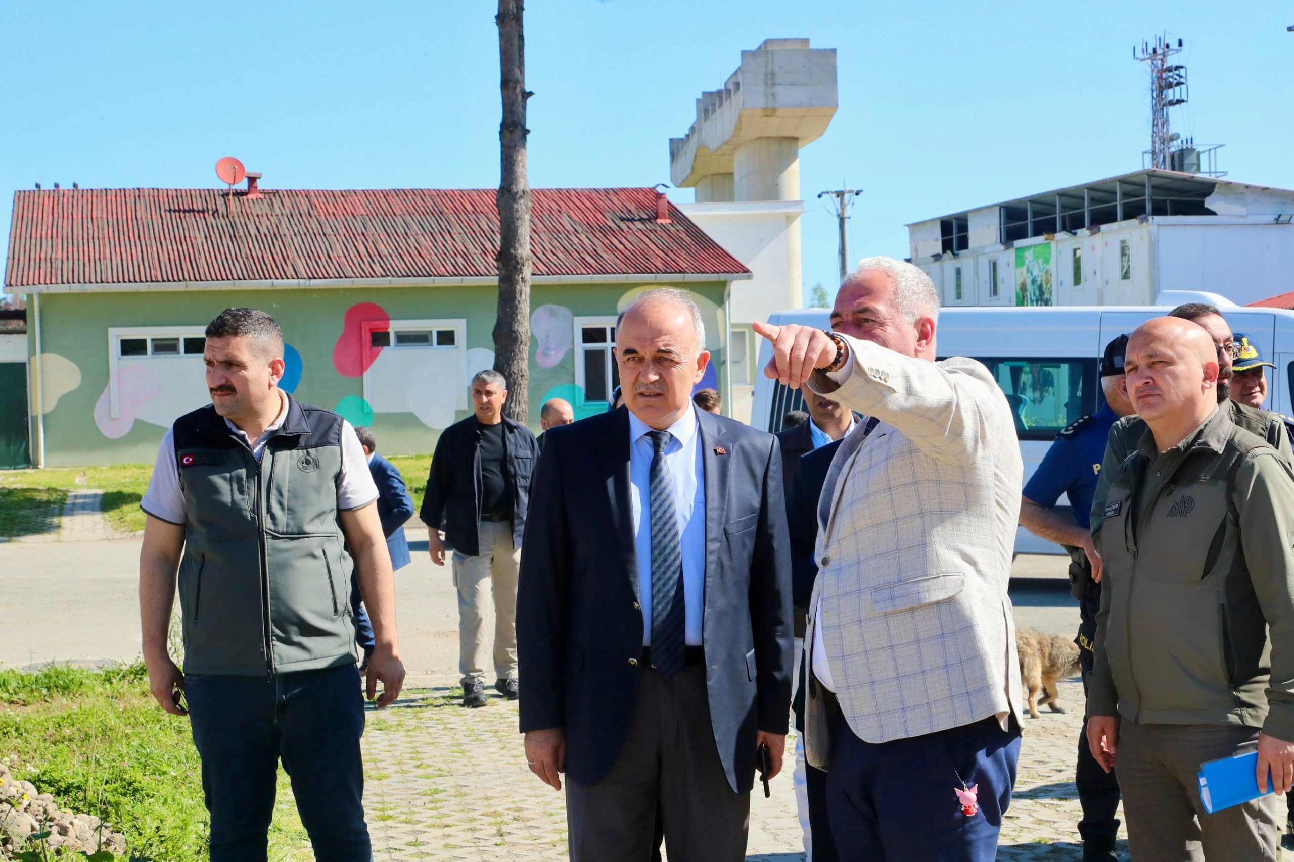 Vali Erol, Sokak Hayvanları Barınağı ve Doğal Yaşam Alanı Çalışmalarını İnceledi