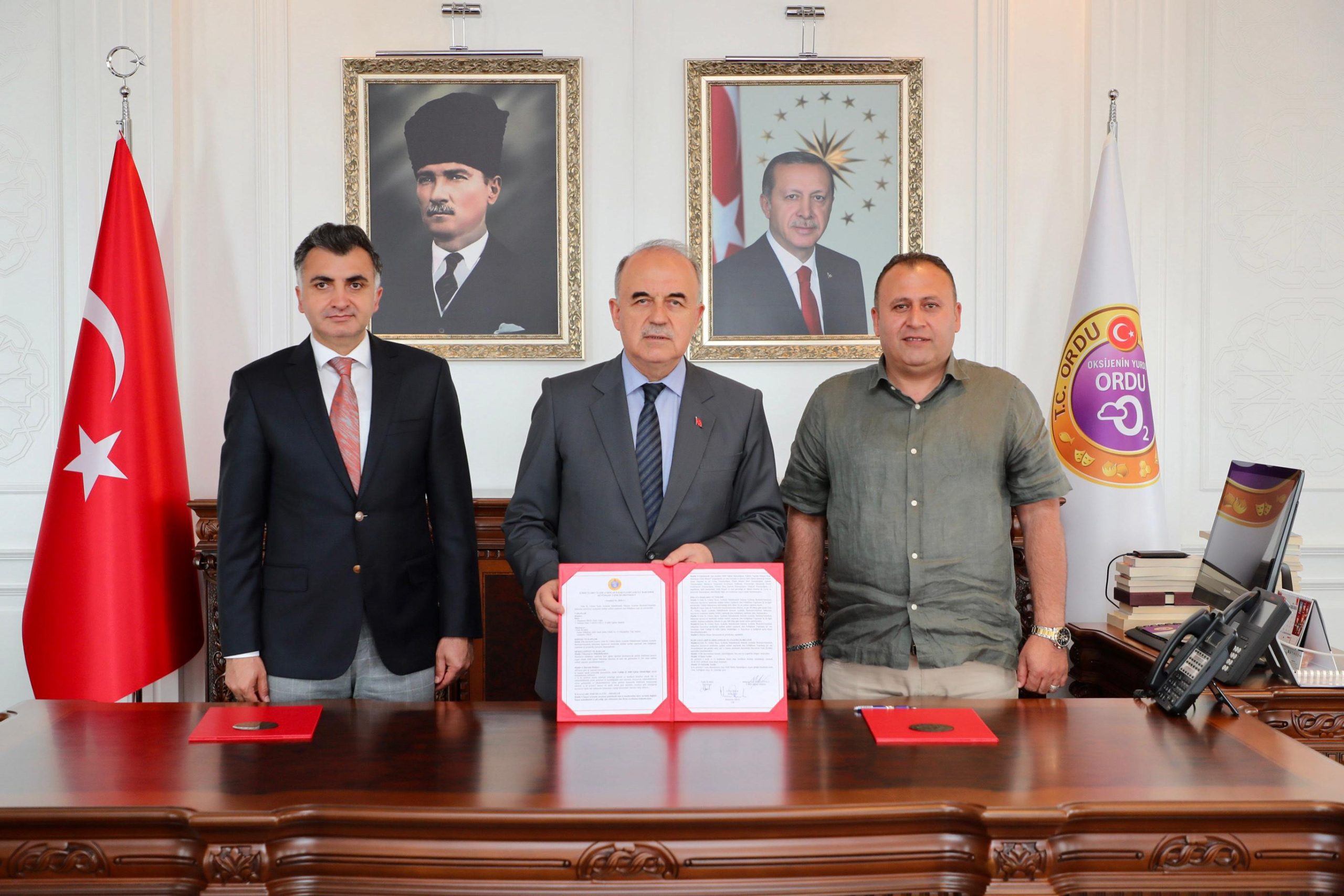 Ulubey’in Aydınlar İlkokulu/Ortaokulu Bahçesine Hayırsever Tarafından Kütüphane Yaptırılacak