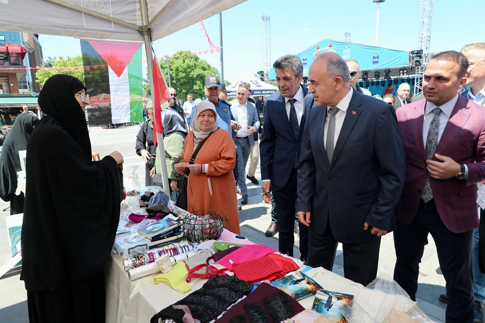Vali Erol, “Fatsa’dan Gazze’ye Bir Nefes” Adlı Hayır Çarşısı’nın Açılışına Katıldı