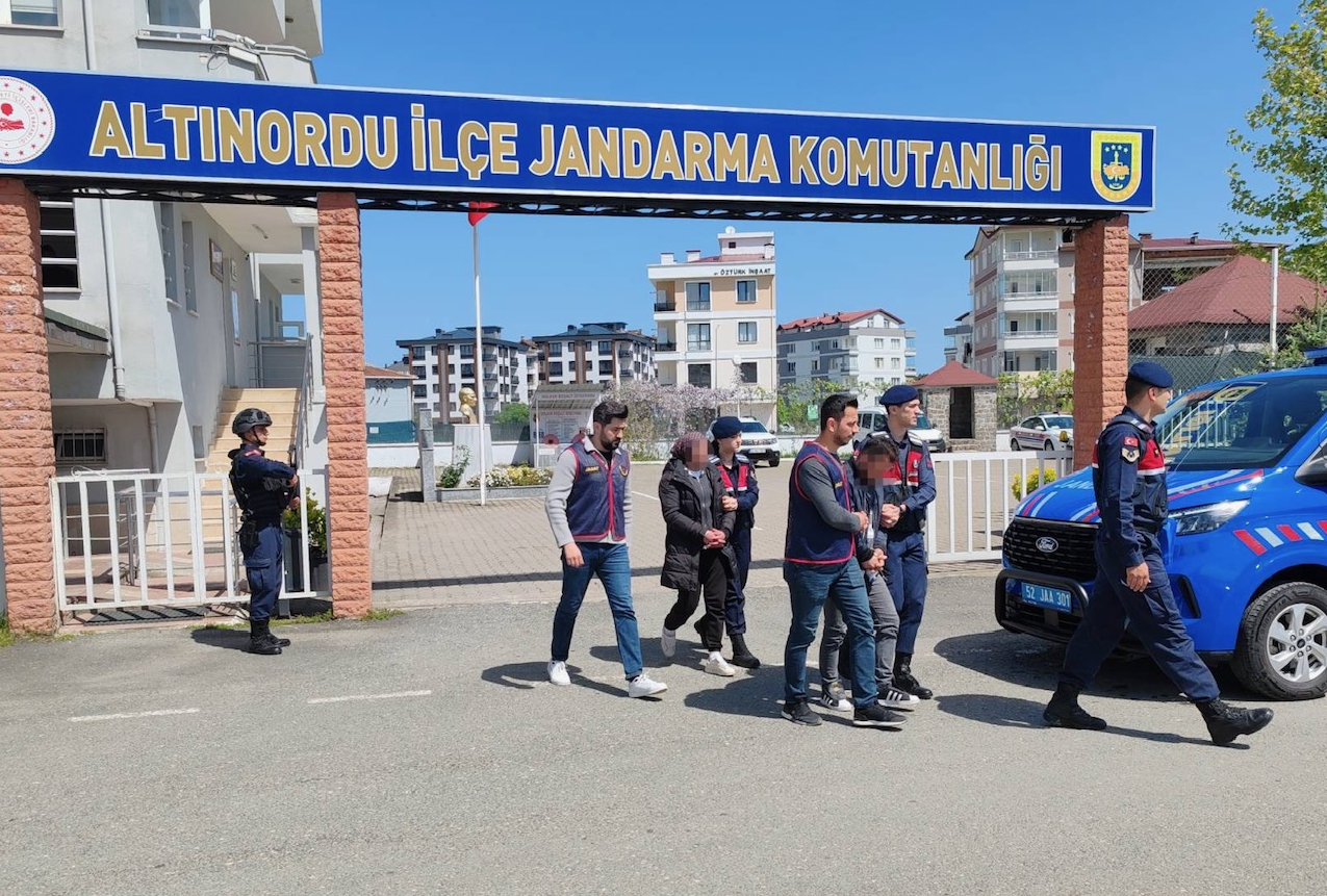 Ordu İl Jandarma Komutanlığı Uyuşturucu Tacirlerine Geçit Vermedi! 2 Şahıs Tutuklandı!