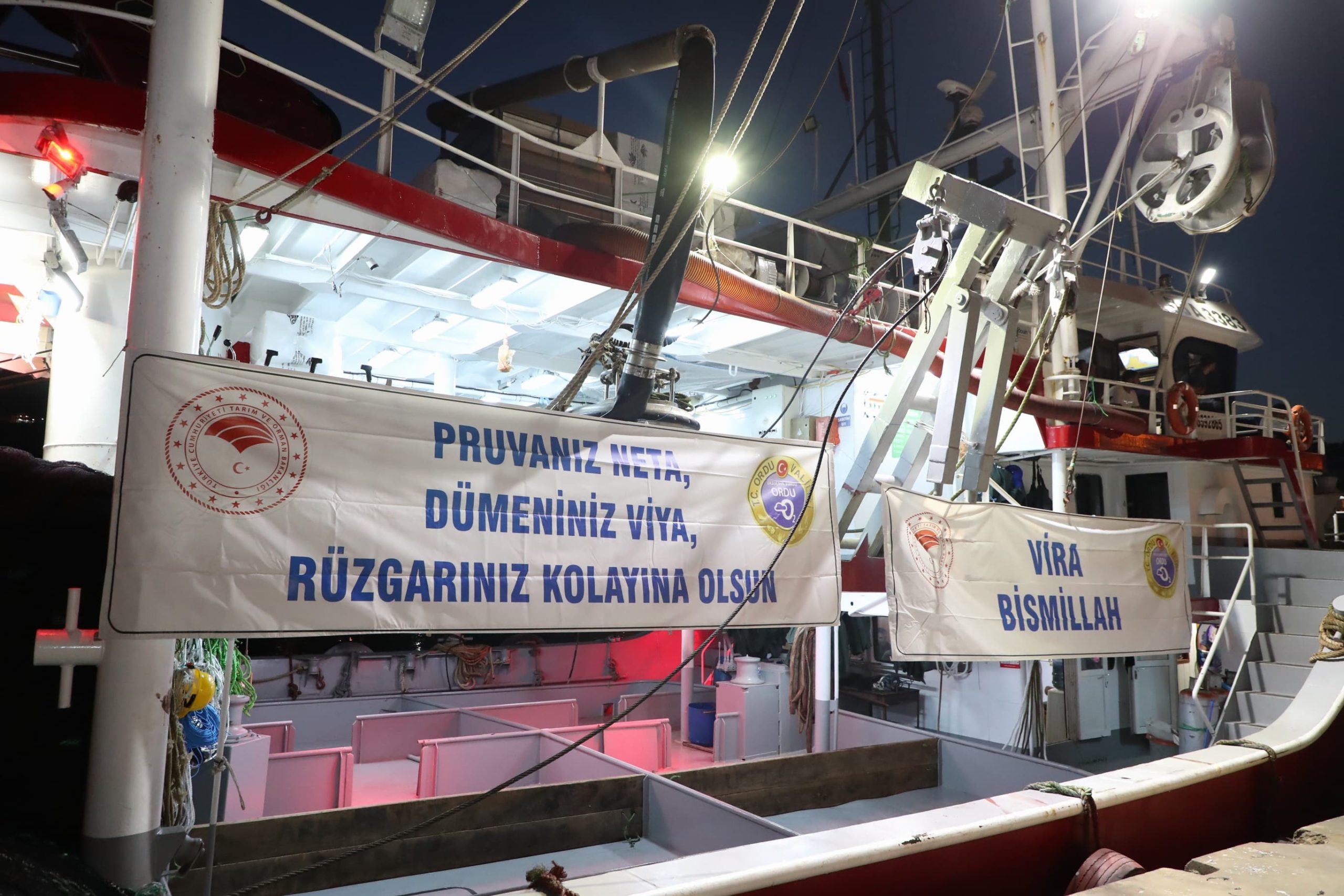 Ordulu balıkçılar “Vira Bismillah” diyerek sezonu açtı