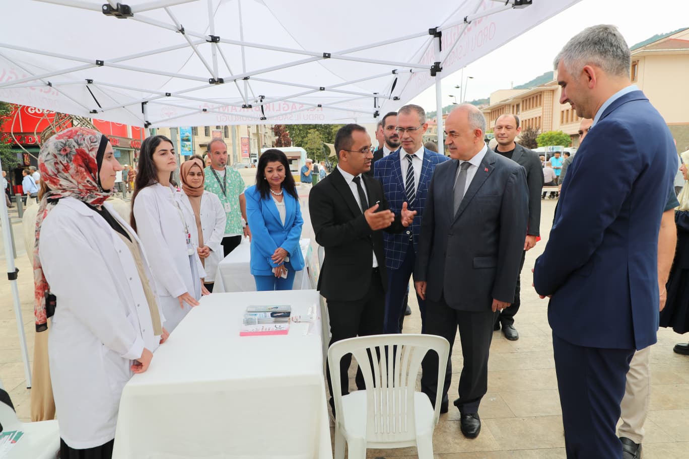 Vali Erol, Halk Sağlığı Haftası Kapsamında Düzenlenen Etkinliğe Katıldı