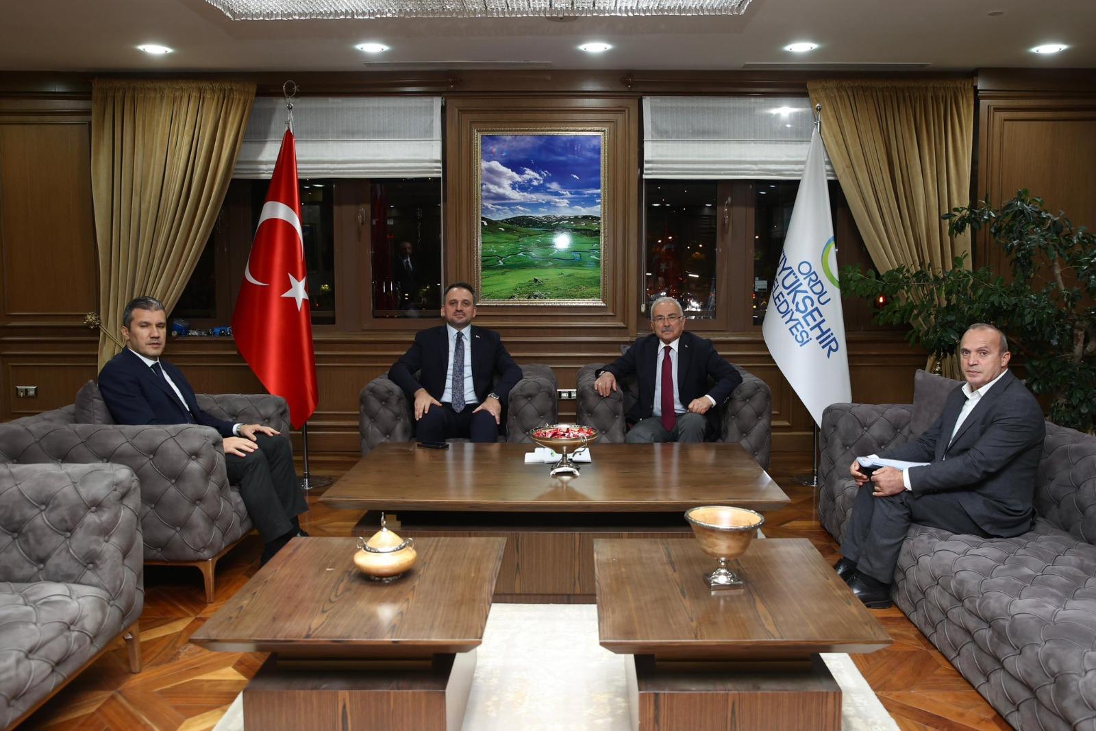 GENÇLİK VE SPOR BAKAN YARDIMCISI DR. ENES EMİNOĞLU BÜYÜKŞEHİRDE