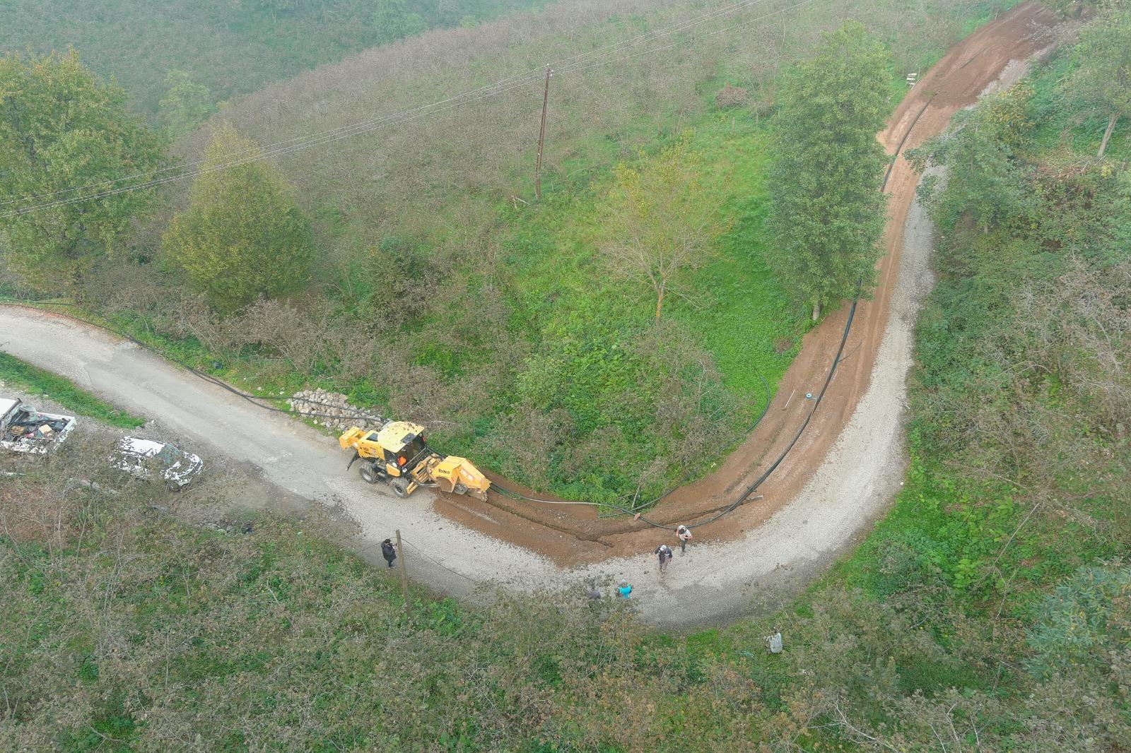 GÜLYALI’DA İÇMESUYU HATTI SİL BAŞTAN YENİLENİYOR